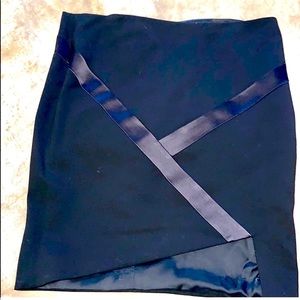 Gianni Versace  Skirt ,Silk ,Cut out on side